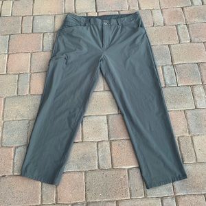 Patagonia Men’s Quandry Gray 38x30 Pants Hiking